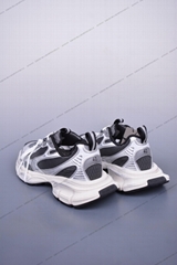            Phantom Sneaker