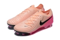 NIKE PHANTOM LUNA ELITE FG LOW
