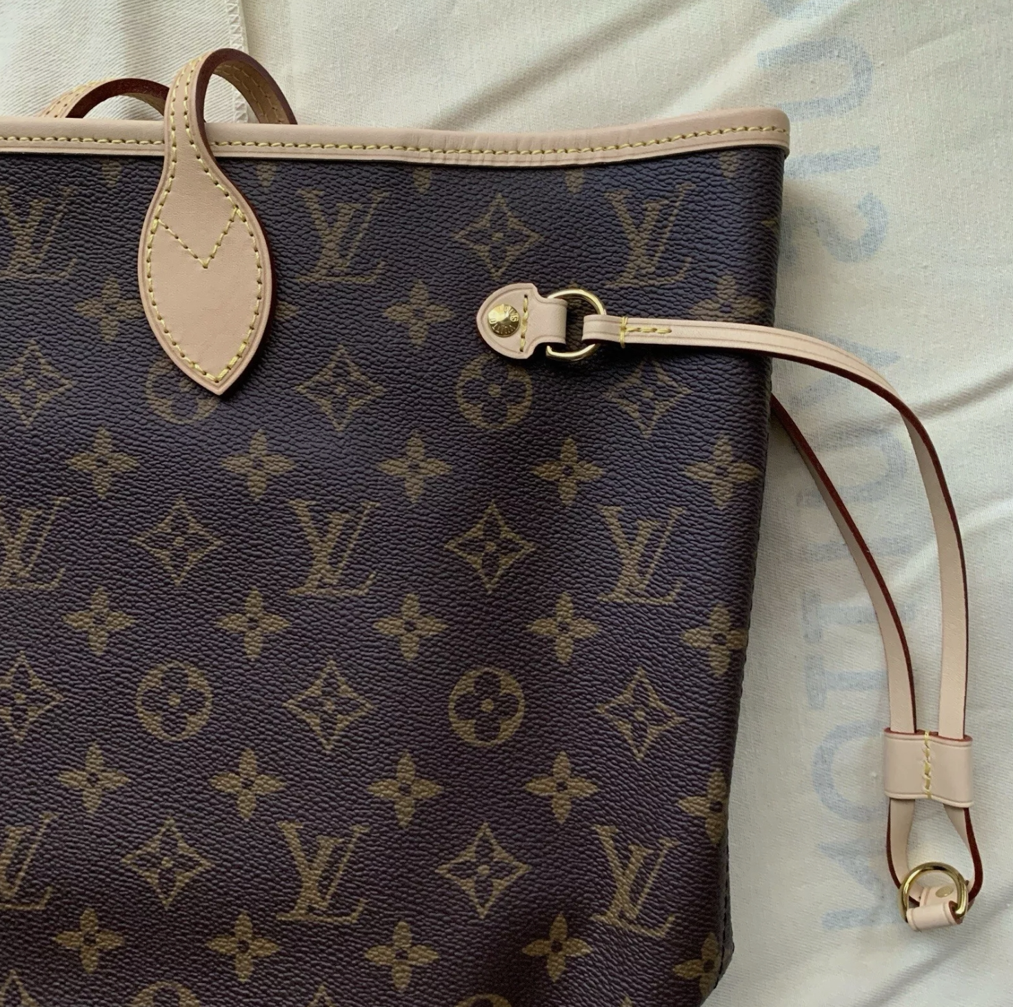 NEW LOUIS VUITTON Neverfull MM Tote Bag Damier Ebene Pink LV bag luxury handbag 