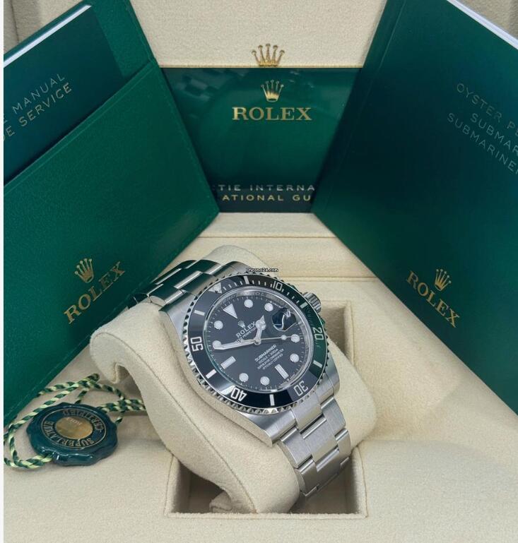 Rolex 2025 Submariner 41mm Date Black 126610LN Buy swiss luxury men watches sale