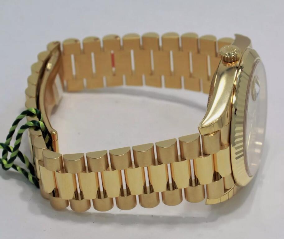 Rolex President 40mm Day-Date 228238 18K Yellow Gold Champagne Roman Dial NEW