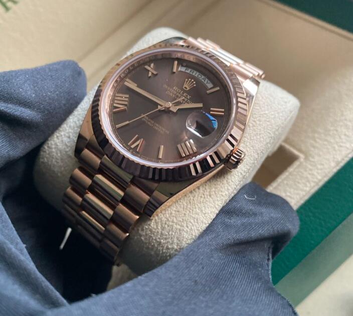 Rolex President 40mm Day-Date 228235 18K Rose Gold Chocolate Motif Dial 