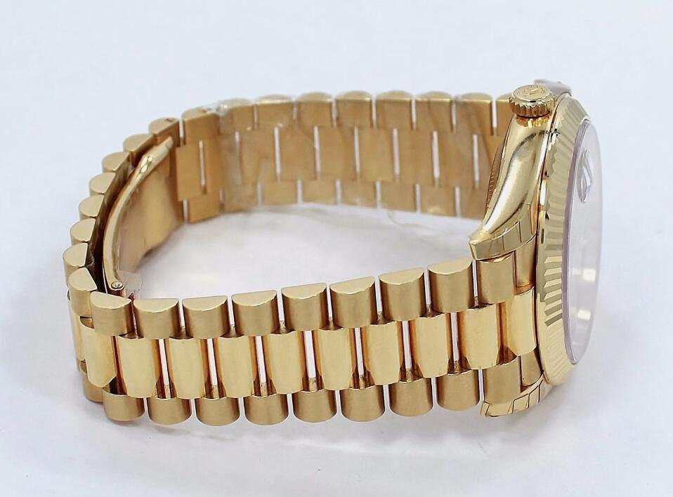 Rolex President Day-Date 228238 18K Yellow Gold Silver Motif Dial Watch BP swiss