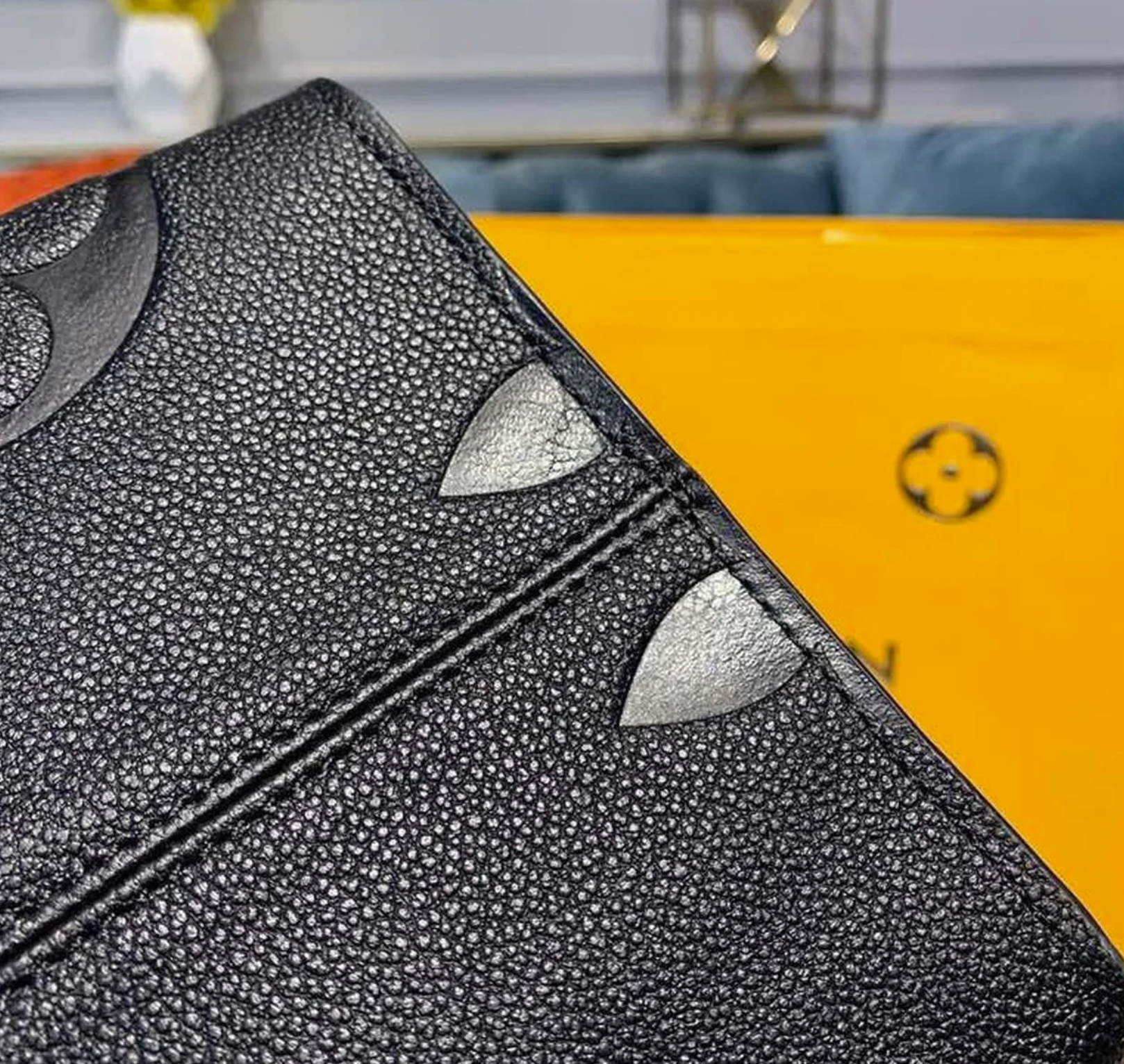 Louis Vuitton OnTheGo Bag 42cm Monogram Empreinte Canvas Spring/Summer Collection M44570 Black
