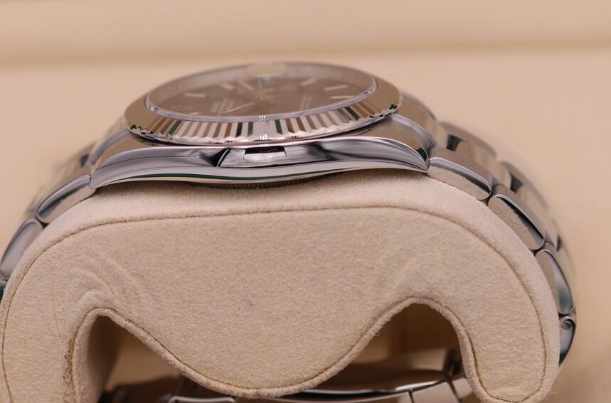 Rolex DateJust 41 Blue Stick Dial Oyster 126334 buying swiss luxury brand watch
