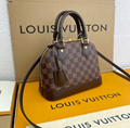 Louis Vuitton Avenue Sling Bag 32cm Monogram Canvas Spring/Summer Collection M41719, Brown