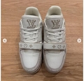 Cheap Louis Vuitton Beige 1AHTUZ LV Trainer Sneaker New Women designer Shoes men