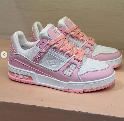 Louis Vuitton 1AHDK8 LV Trainer Sneaker translucent PVC Monogram Spring 2025 men's collection vintage basketball sneakers