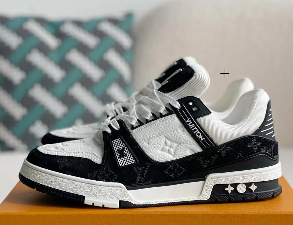 1A9JG9 Black Louis Vuitton LV Trainer Sneaker Virgil Abloh Monogram denim shoes