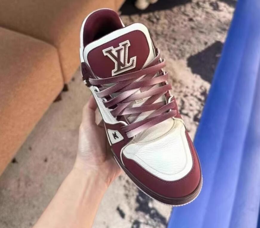 1ADHD9 LV Trainer Sneaker nubuck calf leather two-tone Virgil Abloh Louis Vuitton Monogram Flowers basketball sneakers 