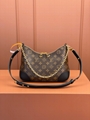 LOUIS VUITTON M45832 Boulogne PM Monogram double-zip clutch shoulder chain bag 