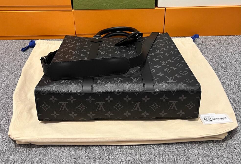Louis Vuitton M46452 Sac Plat Bag Monogram Eclipse business everyday bag LV handbag
