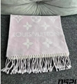 Louis Vuitton M77854 Icon LV Essential Scarf Monogram design Reykjavik scarves fringed wool scarf