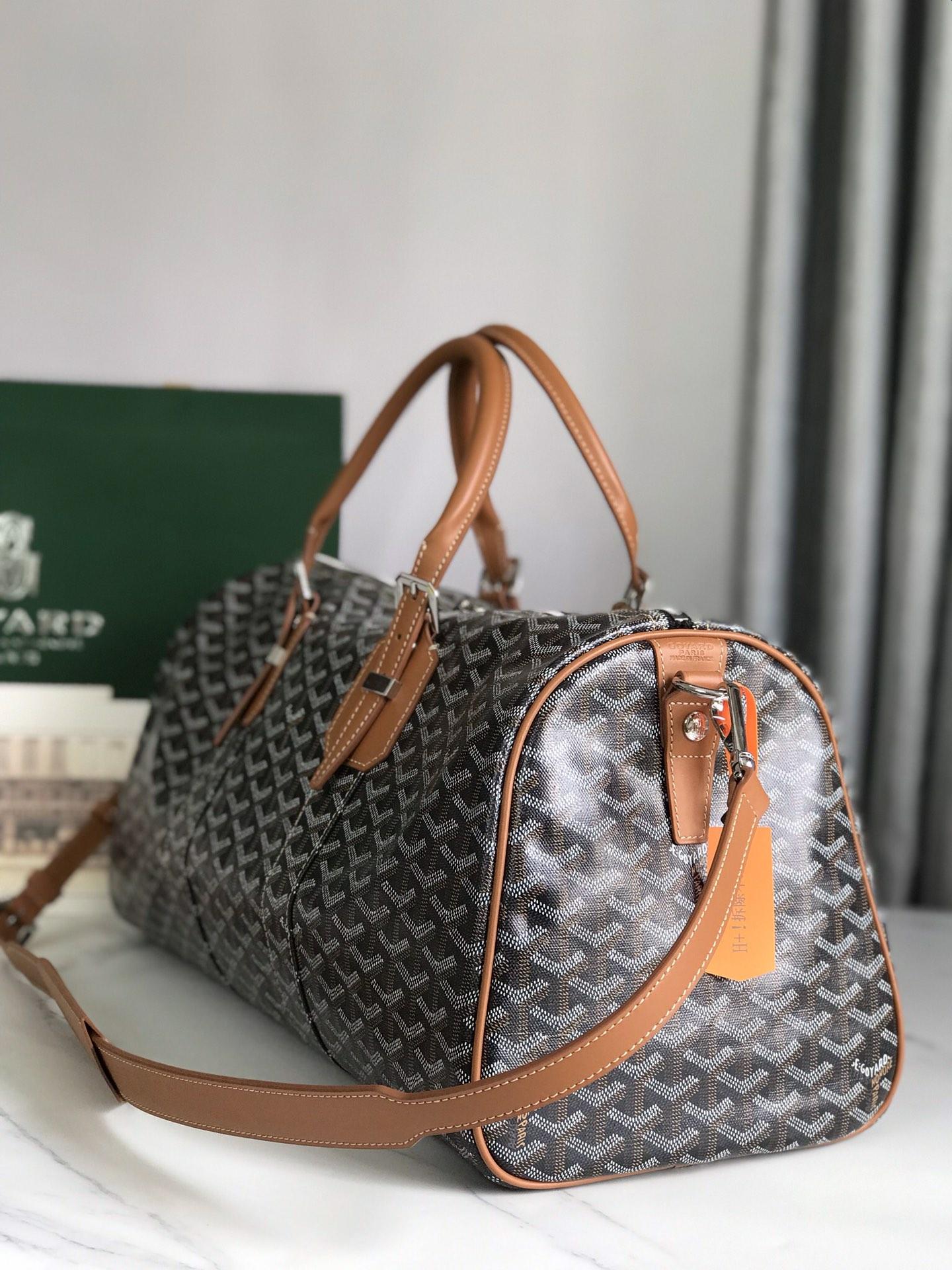 Goyard Chevron Croisiere 50 Duffle Travel Bag Croisiere Coated Canvas weekend men handbag
