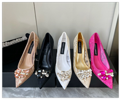 Dolce&Gabbana Bellucci embellished Taormina lace crystal pointed toes pumps dg
