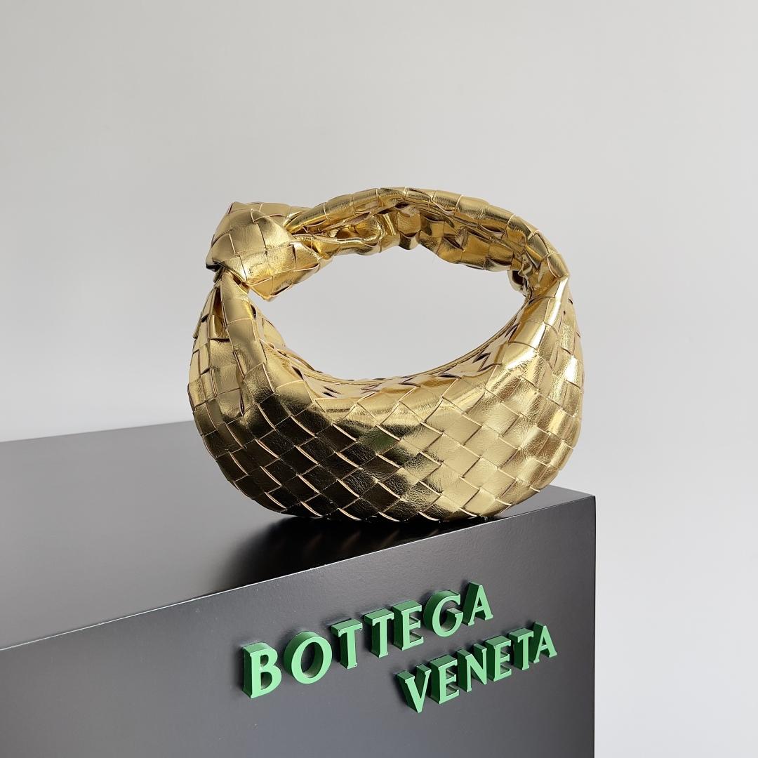 Bottega Veneta Candy Jodie Bag Knotted Intrecciato woven grained lambskin top handle tote handbag