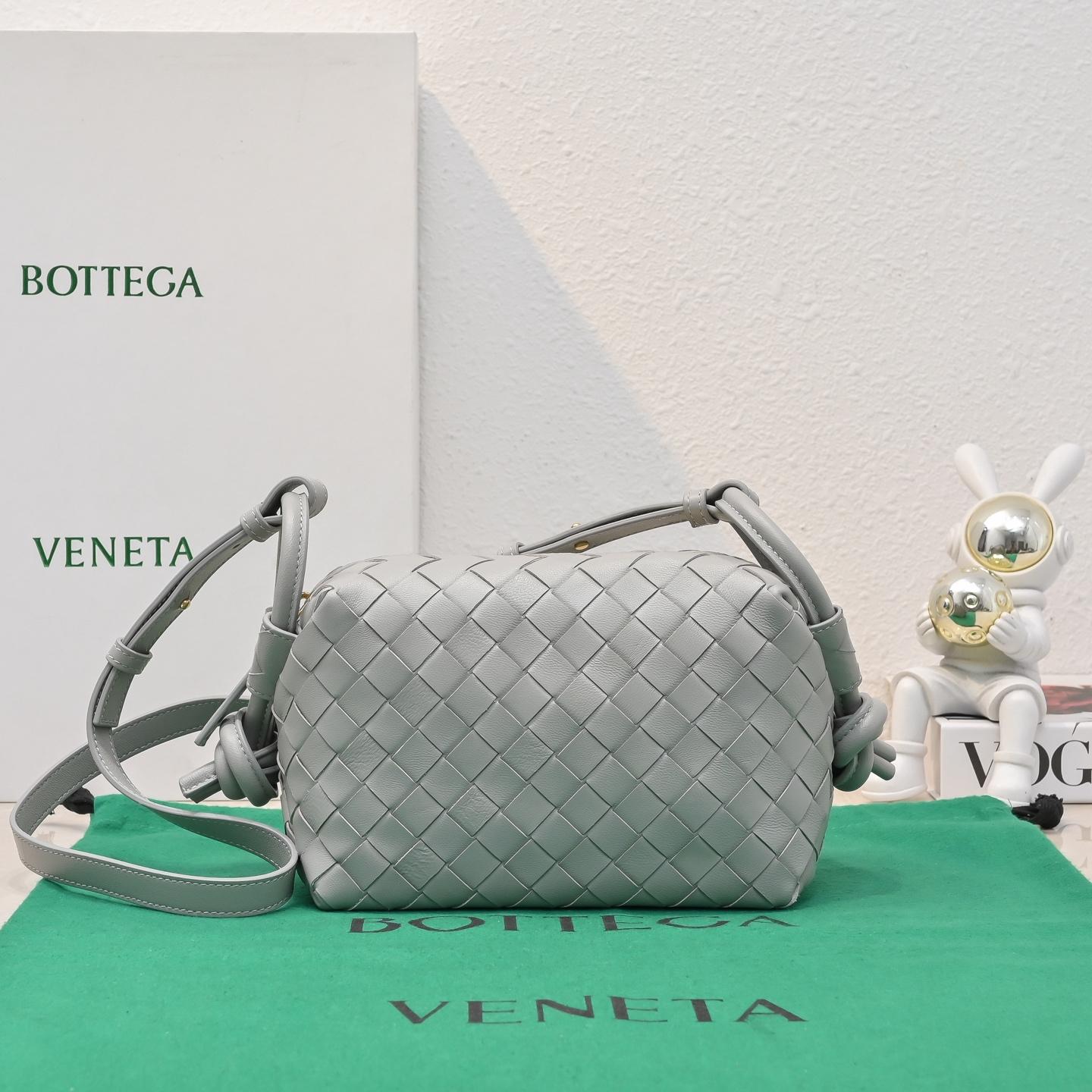 Bottega Veneta Loop Mini leather camera bag intrecciato weave woven knotted handbag