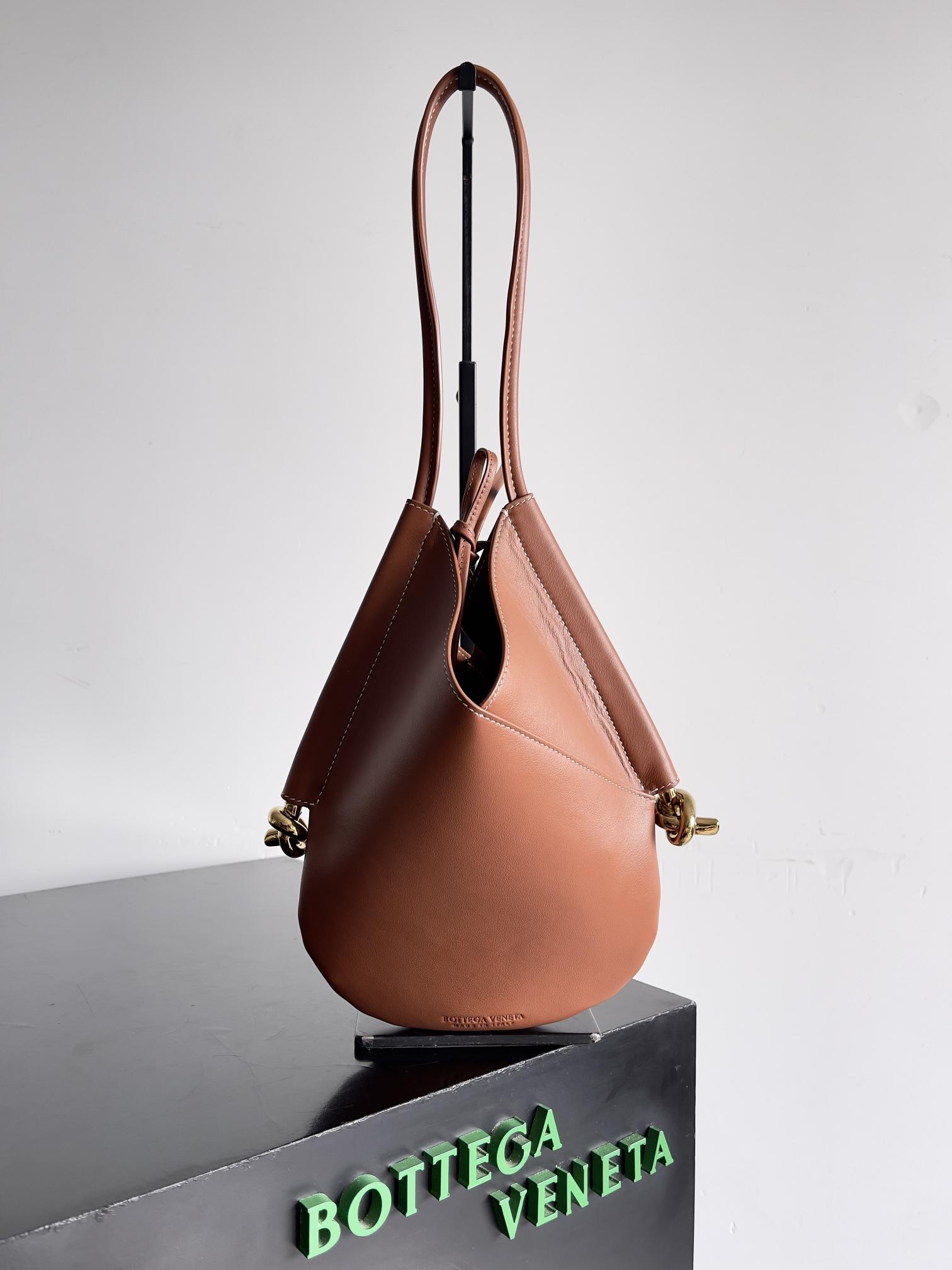                Blue Brown Mini Jodie Bag Grained calfskin top handle bag Knotted 20