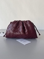 Bottega Veneta Pouch intrecciato leather clutch Ladies design luxury handbag 