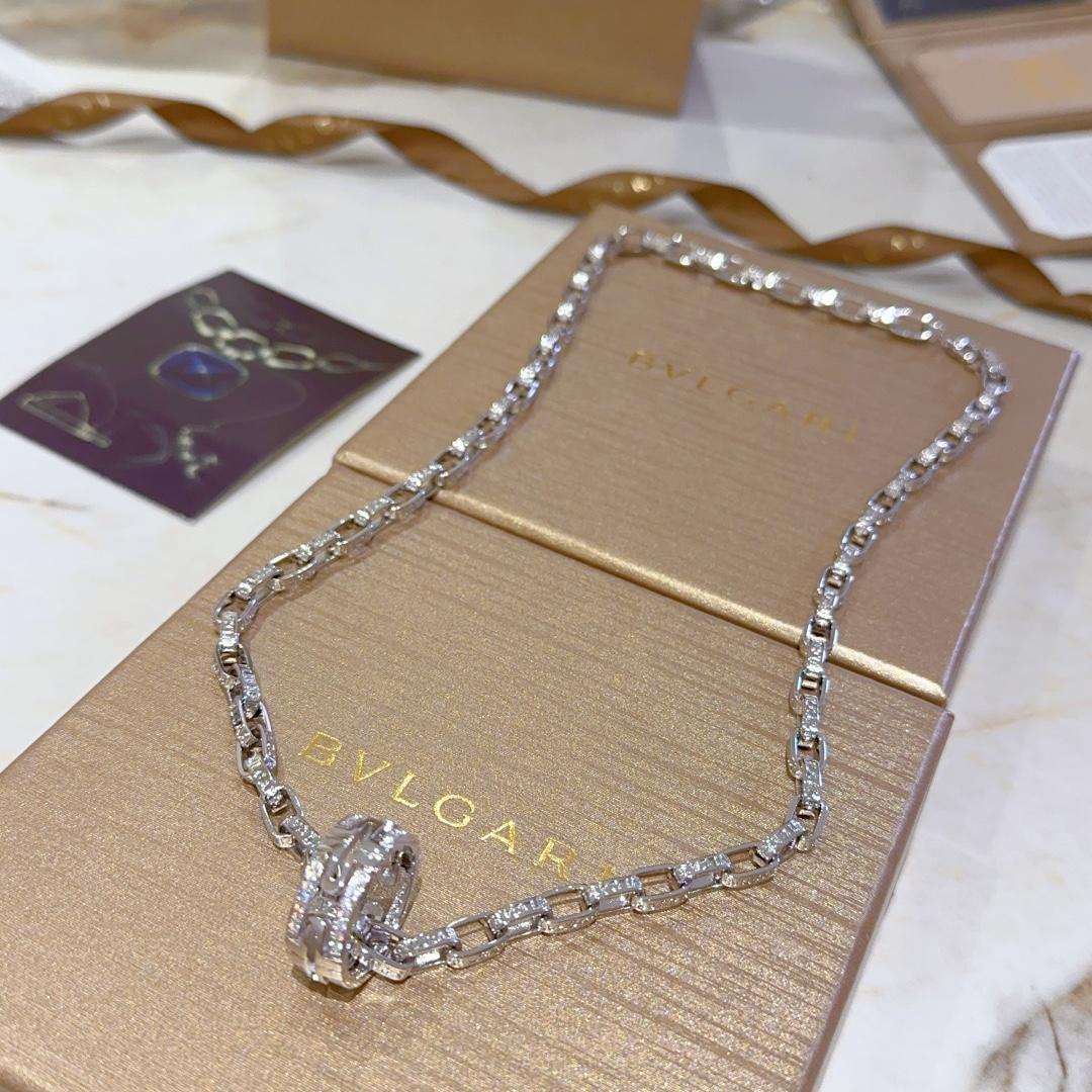 Bvlgari Yellow Gold and Diamond B.zero1 Necklace Luxury design fashion online 