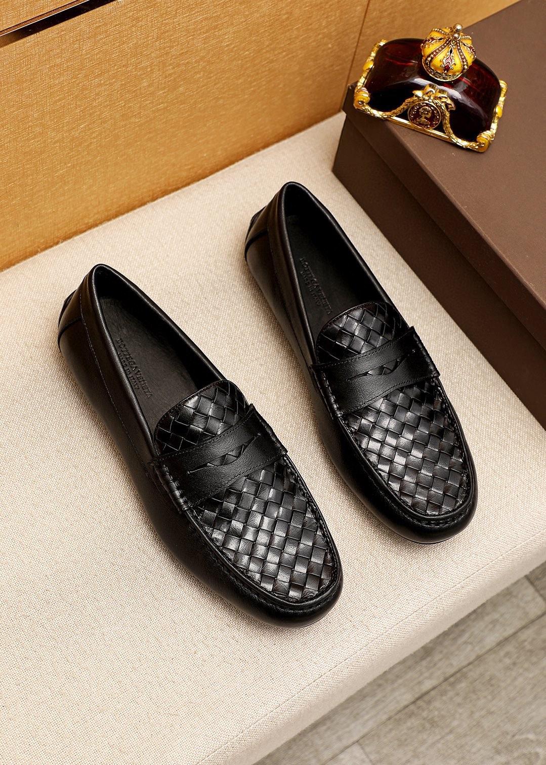                Orbit leather-trimmed sneakers Men Women luxury design shoes sale 15