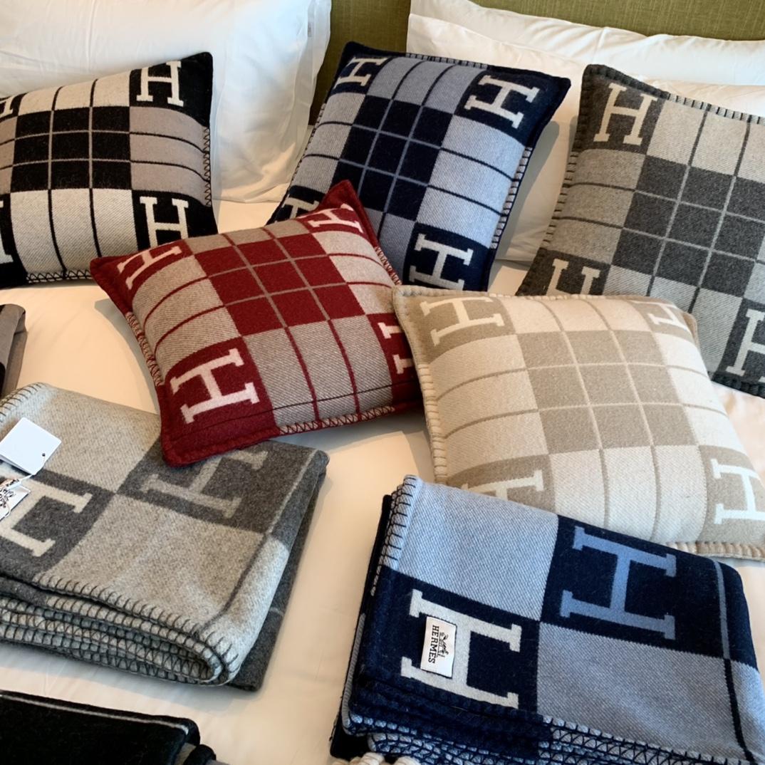 Stripe Black Blanket Cheap Hermes Avalon Throw Blankets Pillowcases Pillow Cases