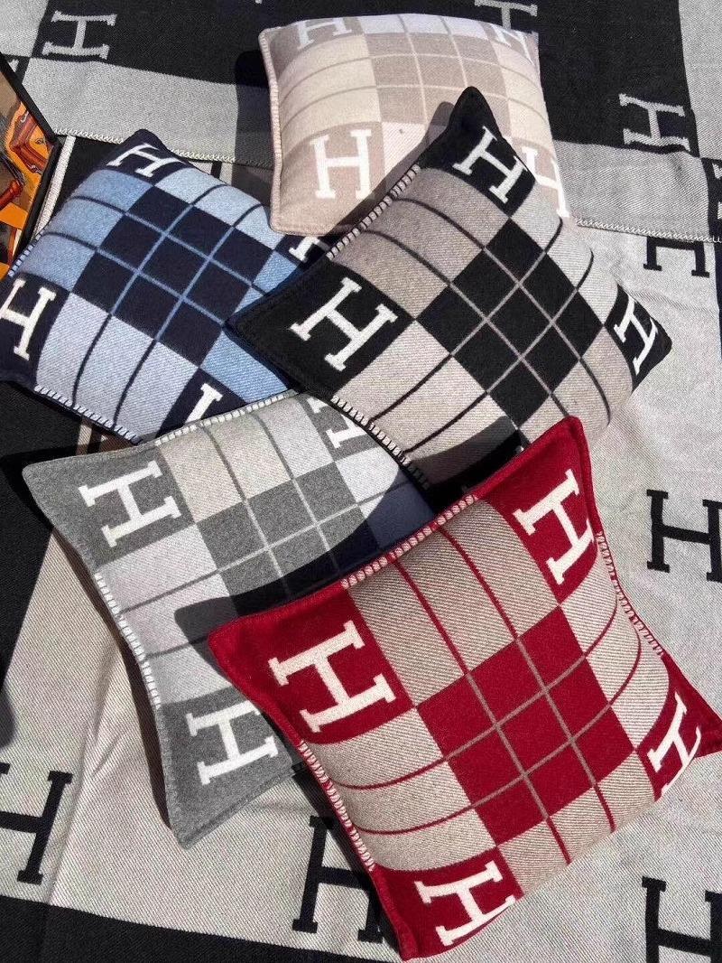 Stripe Dark Blue Pillowcase Buy luxury Hermes Avalon Throw Blankets Pillow Cases