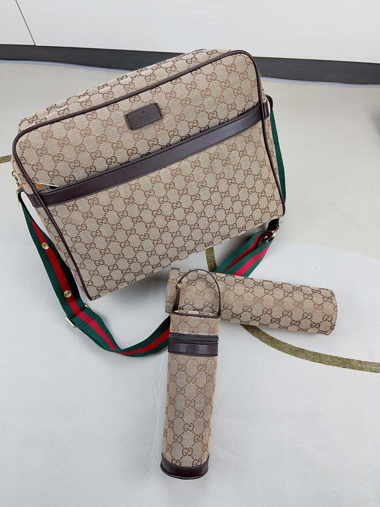 Gucci Soft GG Supreme Diaper Bag Canvas Baby Diaper Changing Bag Travel handbag 