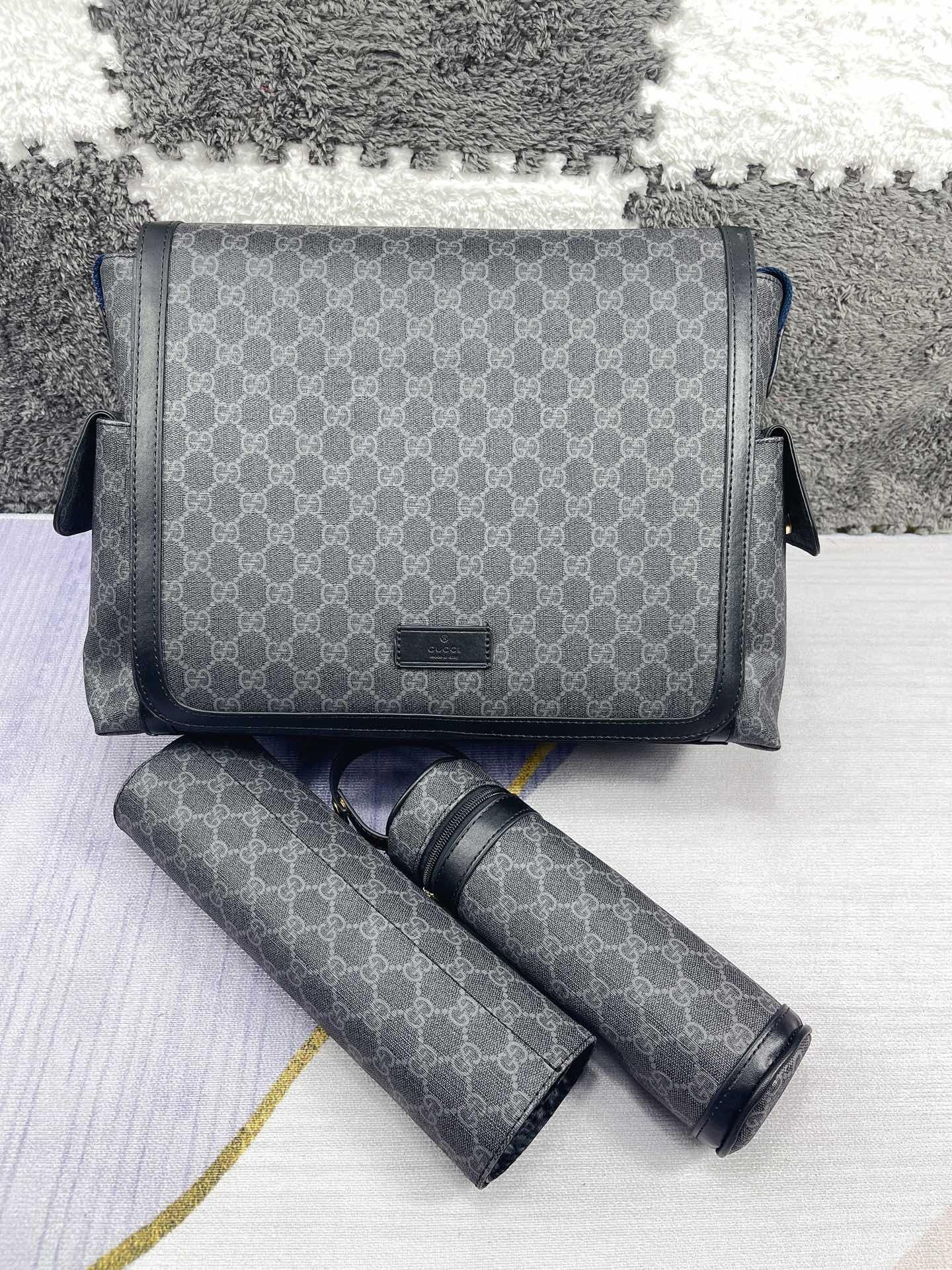 Gucci Soft GG Supreme Diaper Bag Canvas Baby Diaper Changing Bag Travel handbag 