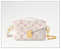 25682 Pochette Métis East West Monogram