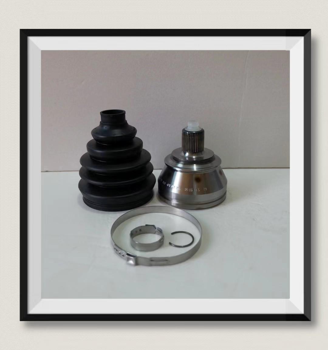 CV Joint Tripod Joint Auto Parts Drive Shaft Cardan and Spider 3