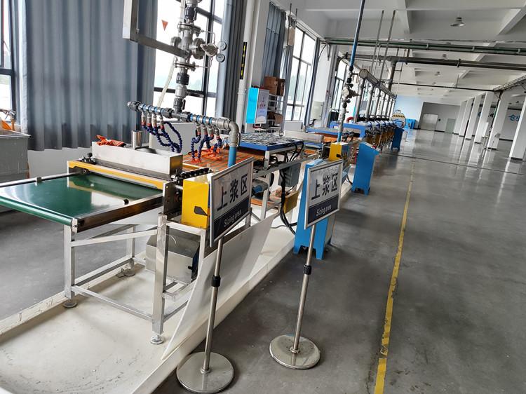 泡沫陶瓷挂漿機風乾機上料成型 4