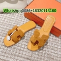 2025 Trendy flat slippers 