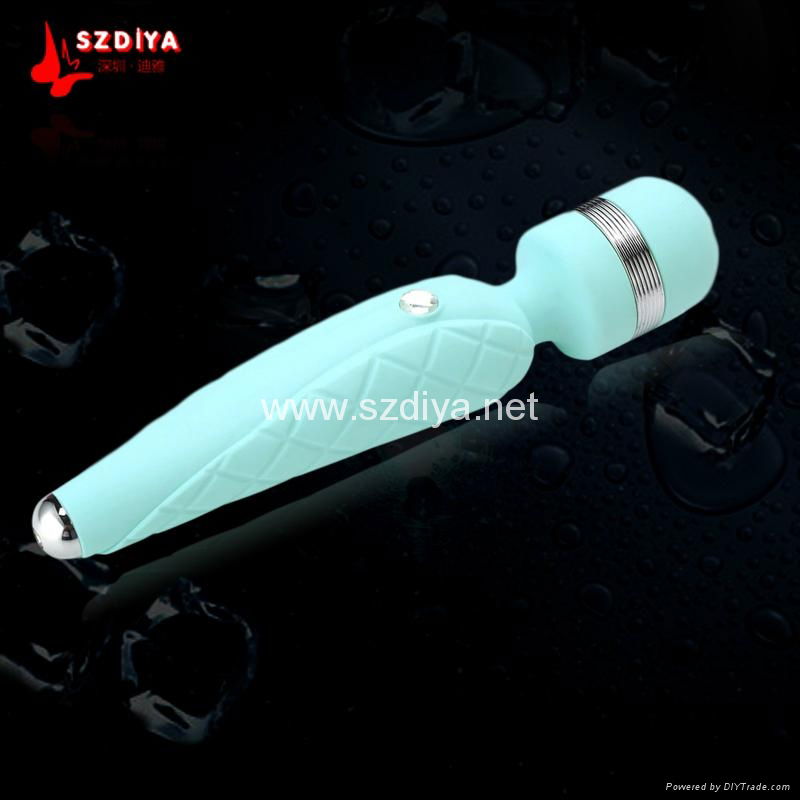 USB rechargeable 7 Speeds Silicone Magic Wand AV Sex Vibrator 