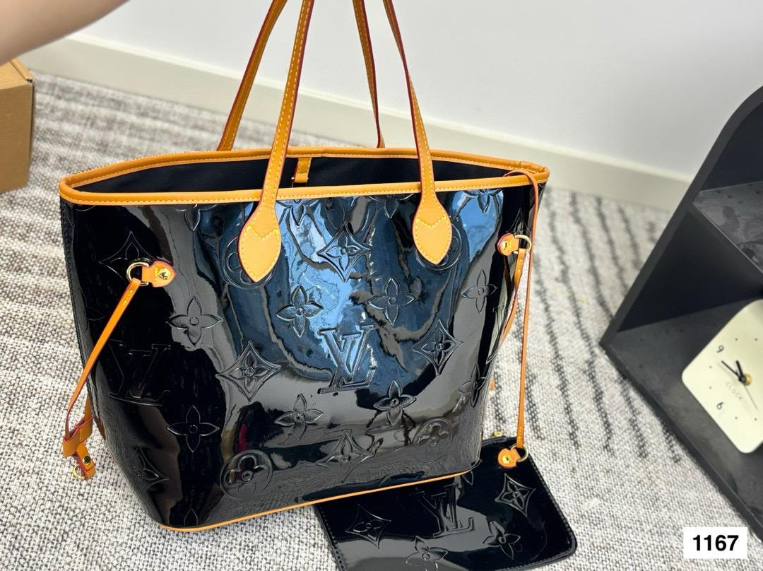 LV Neverfull bag
