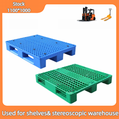 Waterproof Warehouse Storage Grid Surface Three Runners Plastic Pallets