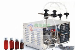 Liquid filling machine