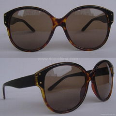 Fahion Sunglasses with diamond RICO