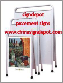 WELTEC Pavement Signs 3