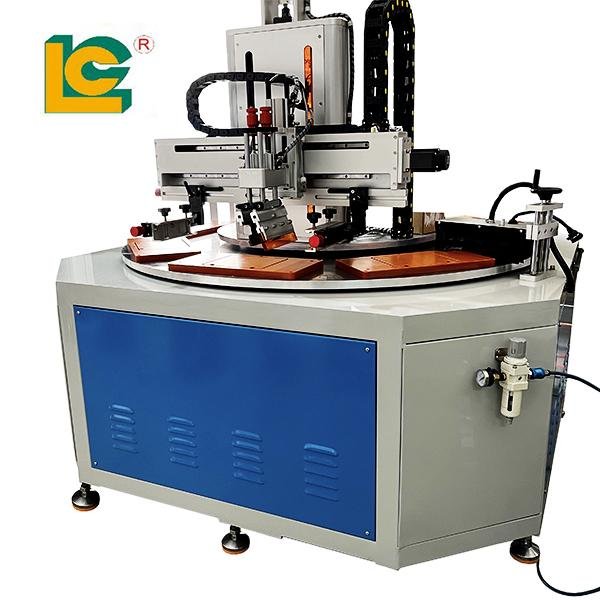 Two-color turntable flat screen printing machine 4