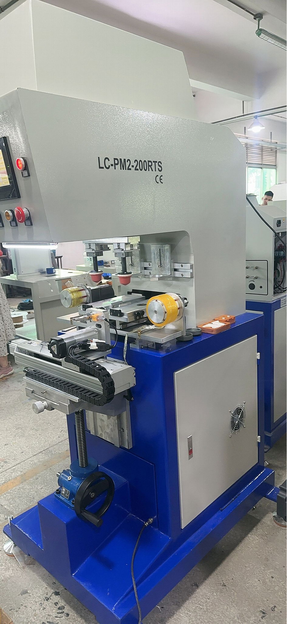 Full Servo Motor 2- Color Sealed Cup Pad Printing Machine with Rotary Fixture 5