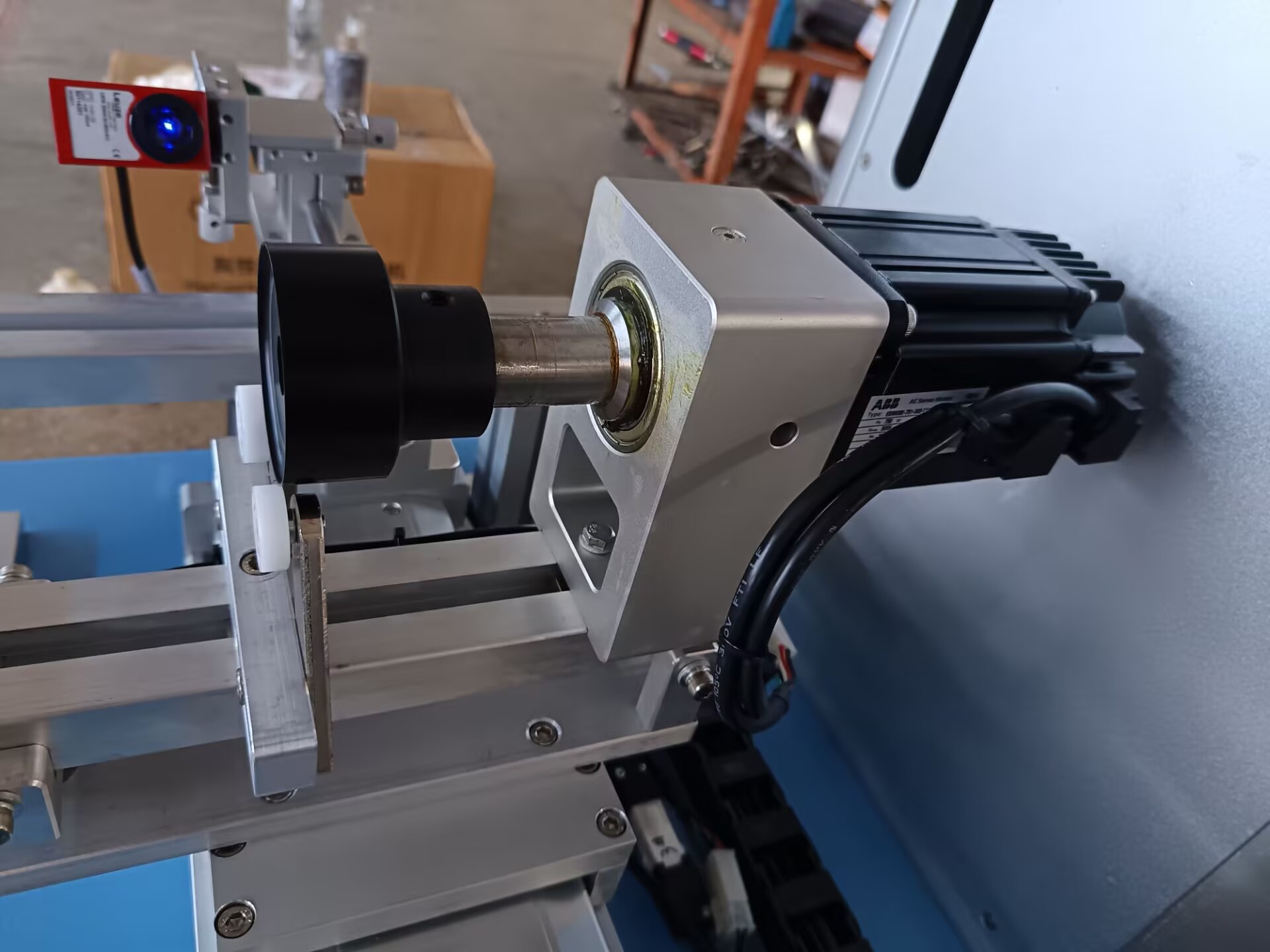 Servo Conrol bottle cup screen printing machine with LED UV system 5