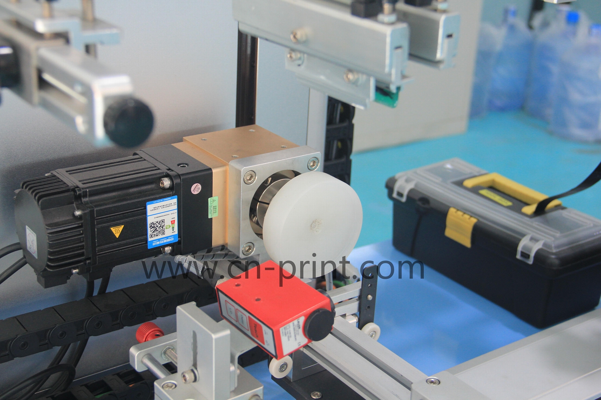 Servo Control bottle cup screen printing machine with LED UV system 5