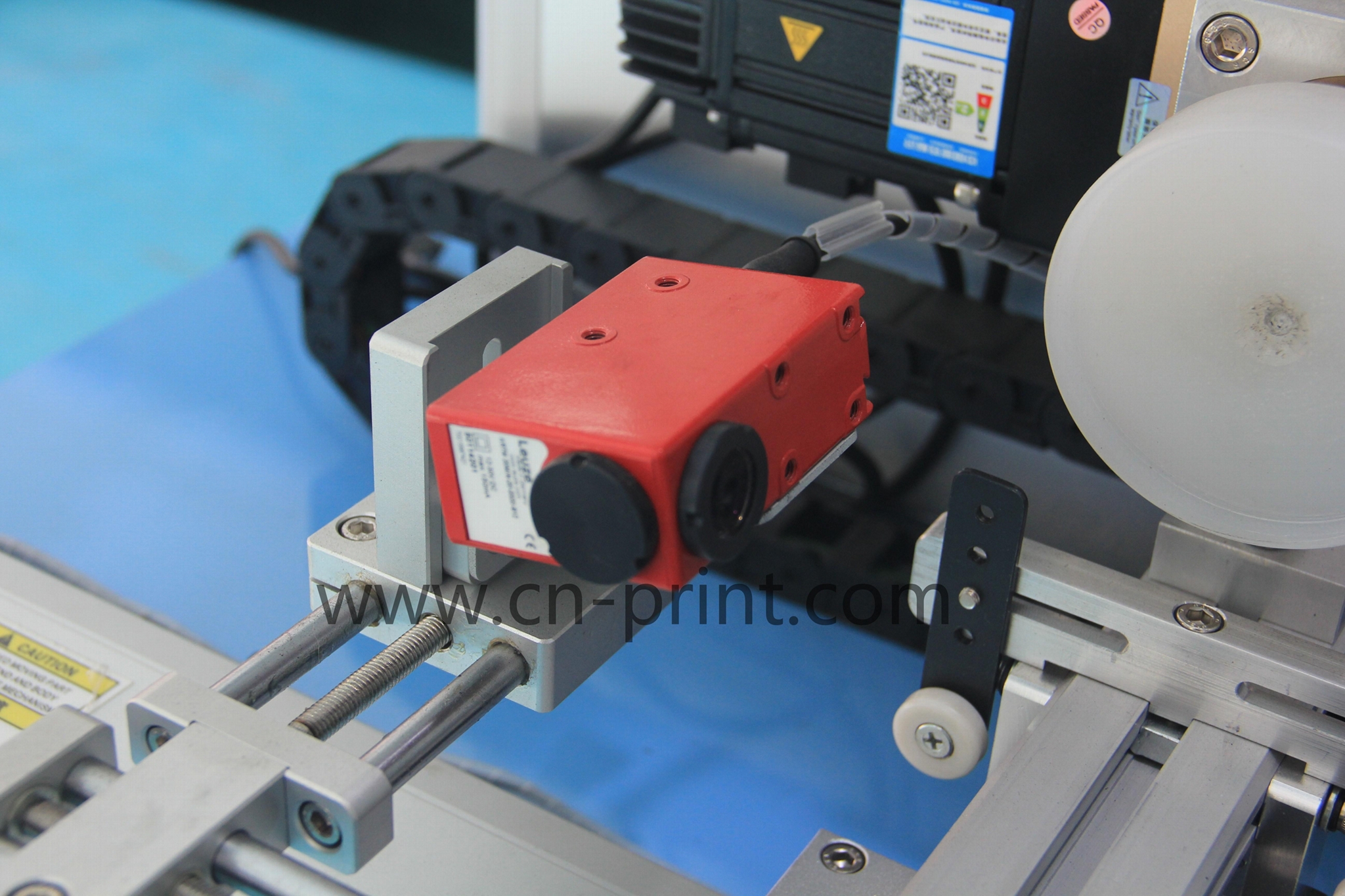 Servo Control bottle cup screen printing machine with LED UV system 7