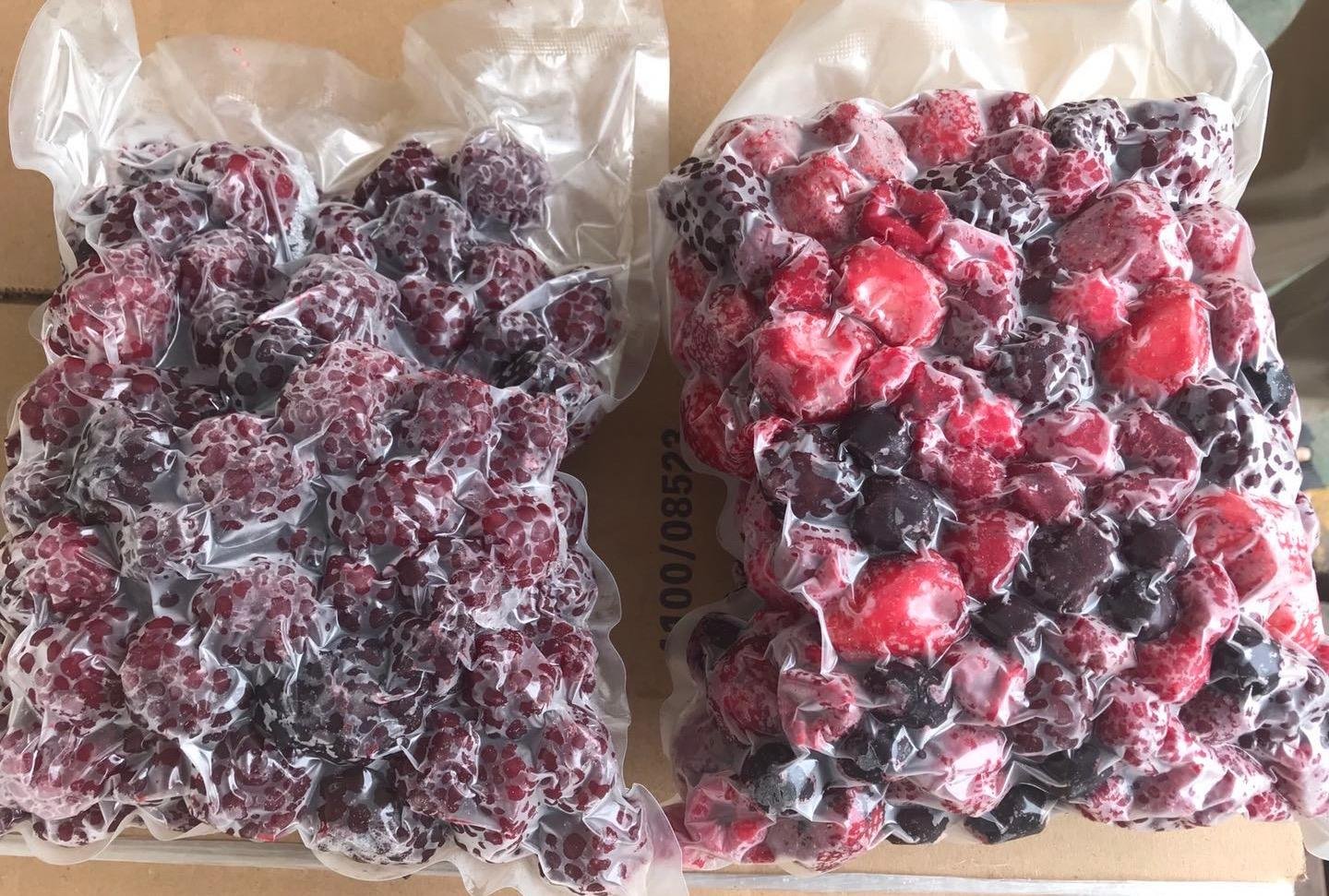 Vacuum packed IQF mixed berries,Frozen mixed berries 3