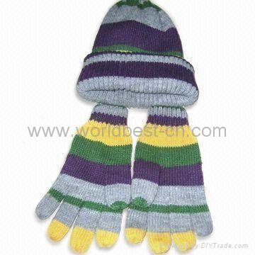 100% Acrylic Knitted Scarves,Gloves and Caps