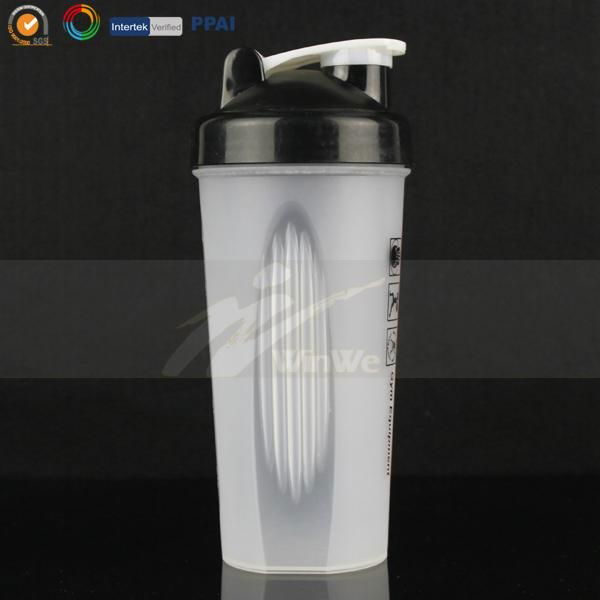 Plastic Sharer bottle with filter 3