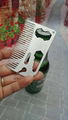 Hollow out a comb bottle opener 1613882