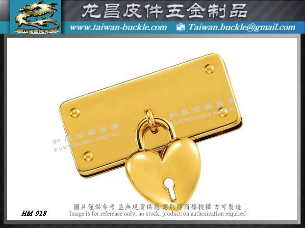 Development and manufacture of metal locks for popular bags 5