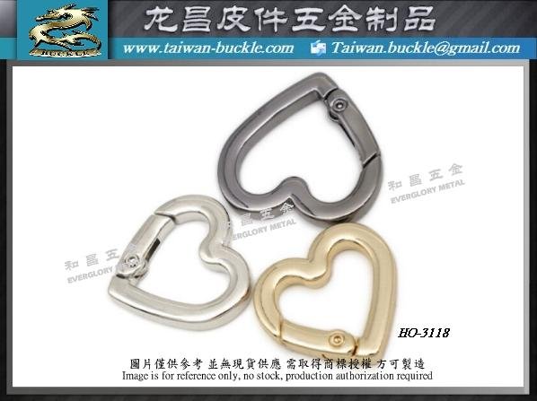 Heart-shaped metal spring coil 4